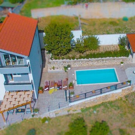 Hill Apartment With Private Pool Kučine Exteriér fotografie